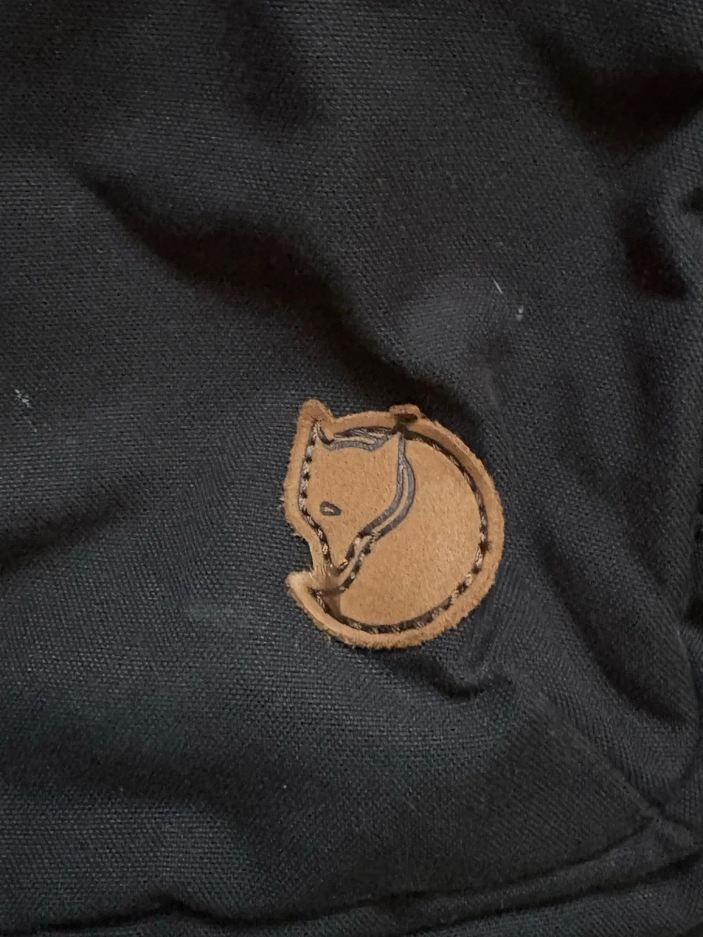 Fjallraven Unisex Raven Black Backpack.